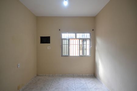 Quarto de casa para alugar com 1 quarto, 80m² em Hiterland, Belford Roxo