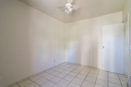 Apartamento para alugar com 72m², 2 quartos e 1 vaga Apartamento para alugar com 72m², 2 quartos e 1 vagaQuarto