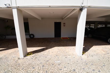 Apartamento para alugar com 72m², 2 quartos e 1 vagaGaragem
