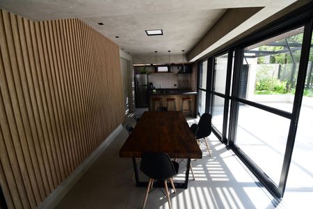 Apartamento para alugar com 72m², 2 quartos e 1 vagaÁrea comum - Churrasqueira