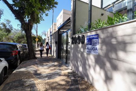 Fachada de apartamento para alugar com 2 quartos, 72m² em Vila Itapura, Campinas