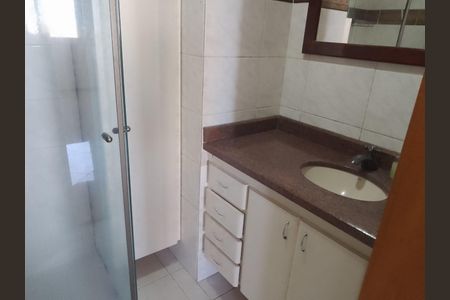 Apartamento à venda com 140m², 3 quartos e 3 vagasBanheiro social 2