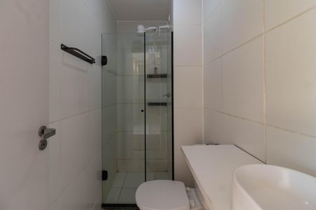 Apartamento à venda com 31m², 2 quartos e sem vaga Apartamento à venda com 31m², 2 quartos e sem vagaBanheiro
