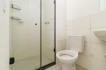 Apartamento para alugar com 43m², 2 quartos e sem vaga Apartamento para alugar com 43m², 2 quartos e sem vagaBanheiro