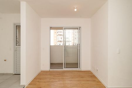 Sala de apartamento para alugar com 2 quartos, 43m² em Vila Guilherme, São Paulo
