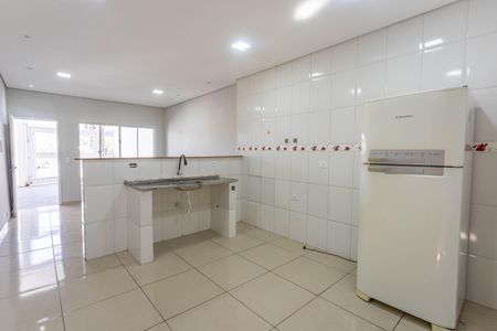 Casa à venda com 343m², 5 quartos e 3 vagasCasa 2 - Cozinha 
