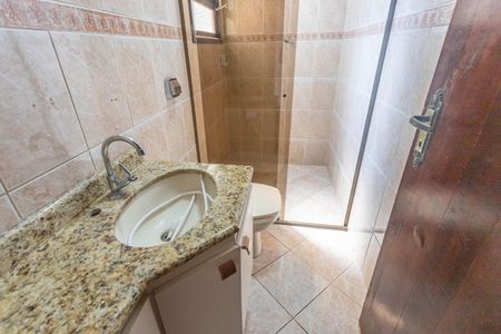 Casa à venda com 343m², 5 quartos e 3 vagasCasa 1 - Banheiro social 