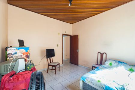 Casa à venda com 250m², 5 quartos e 3 vagasSuíte 1