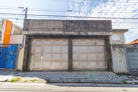 Casa à venda com 250m², 5 quartos e 3 vagasFachada