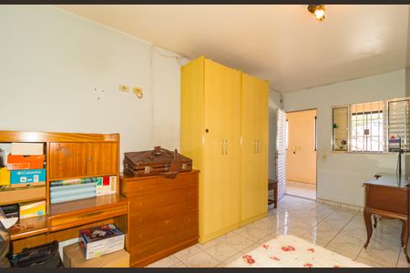 Casa à venda com 250m², 5 quartos e 3 vagasSuíte 3