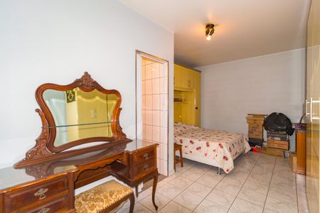 Casa à venda com 250m², 5 quartos e 3 vagasSuíte 3