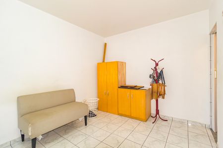 Casa à venda com 250m², 5 quartos e 3 vagasSuíte 2