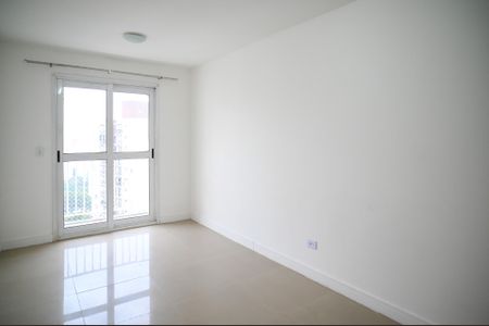 Sala de apartamento para alugar com 3 quartos, 67m² em Jardim Celeste, São Paulo