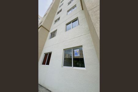 Apartamento para alugar com 46m², 2 quartos e 1 vagaFachada + Plaquinha