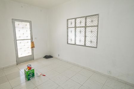 Sala de casa para alugar com 2 quartos, 130m² em Inhoaíba, Rio de Janeiro