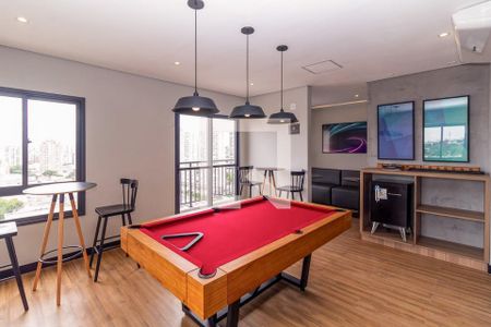 Apartamento à venda com 38m², 2 quartos e sem vagaÁrea comum