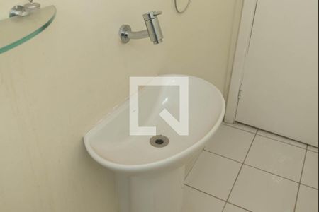 Casa à venda com 95m², 3 quartos e 1 vaga