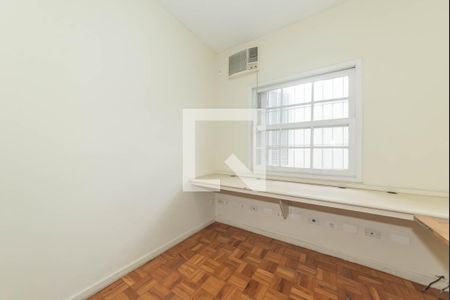 Casa à venda com 95m², 3 quartos e 1 vaga