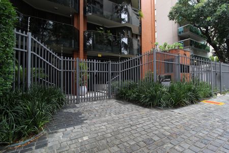 Apartamento à venda com 173m², 3 quartos e 2 vagasFachada e Portaria