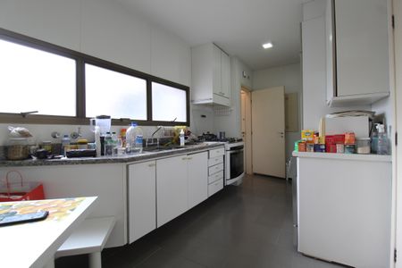 Apartamento à venda com 173m², 3 quartos e 2 vagasCozinha