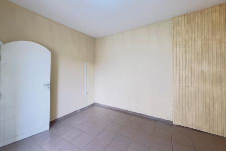 Quarto 1 de casa para alugar com 1 quarto, 70m² em Centro, Jacareí
