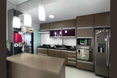 Apartamento à venda com 220m², 1 quarto e 3 vagasCozinha