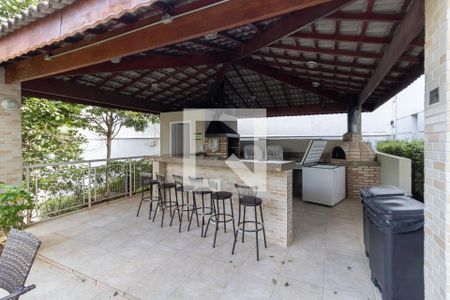 Apartamento à venda com 220m², 1 quarto e 3 vagasChurrasqueira