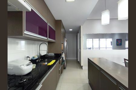 Apartamento à venda com 220m², 1 quarto e 3 vagasCozinha