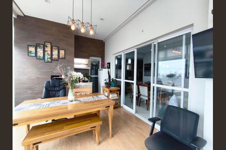 Apartamento à venda com 220m², 1 quarto e 3 vagasVaranda