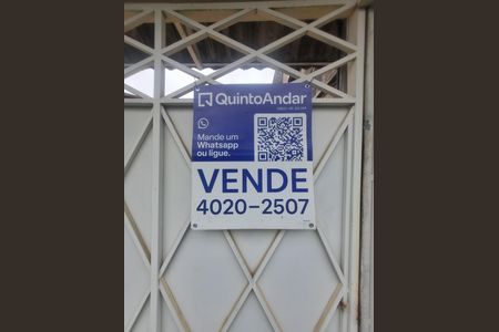 Casa à venda com 260m², 3 quartos e 5 vagas Casa à venda com 260m², 3 quartos e 5 vagasPlaca