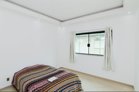 Casa à venda com 260m², 3 quartos e 5 vagasQuarto 3 - Suíte