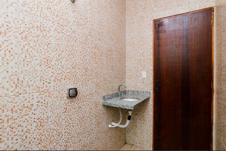 Casa à venda com 260m², 3 quartos e 5 vagasBanheiro da Edícula 