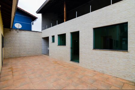 Casa à venda com 260m², 3 quartos e 5 vagasQuintal 