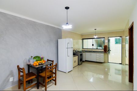 Casa à venda com 260m², 3 quartos e 5 vagasCozinha