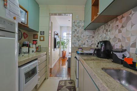 Cozinha de apartamento à venda com 3 quartos, 72m² em Padre Eustáquio, Belo Horizonte