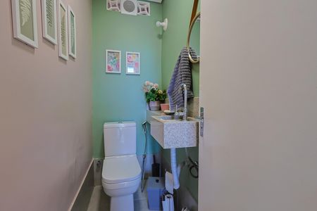 Apartamento à venda com 72m², 3 quartos e 1 vaga Apartamento à venda com 72m², 3 quartos e 1 vagaLavabo