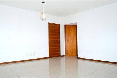 Apartamento à venda com 110m², 3 quartos e 2 vagasSala