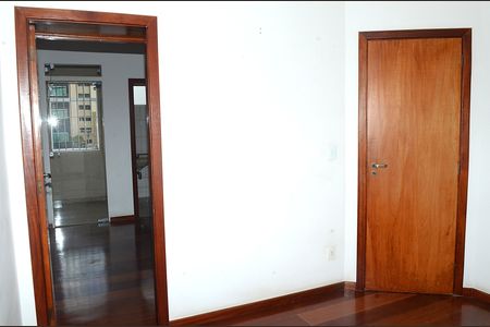 Apartamento à venda com 110m², 3 quartos e 2 vagasSuíte