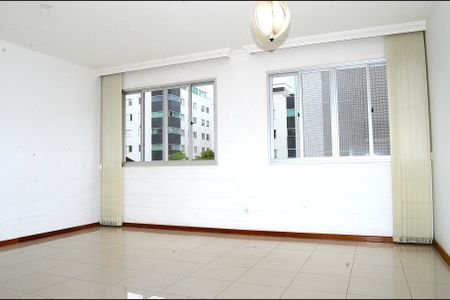 Sala de apartamento à venda com 3 quartos, 110m² em Cidade Nova, Belo Horizonte