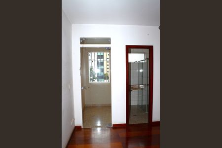 Apartamento à venda com 110m², 3 quartos e 2 vagasSuíte