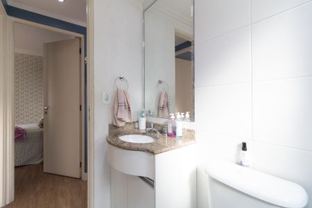 Apartamento para alugar com 81m², 2 quartos e 1 vaga Apartamento para alugar com 81m², 2 quartos e 1 vagaBanheiro