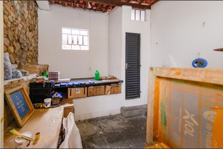 Casa à venda com 337m², 5 quartos e 3 vagasDeposito