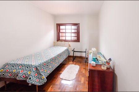 Casa à venda com 337m², 5 quartos e 3 vagasQuarto 3