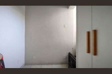 Apartamento à venda com 100m², 2 quartos e sem vagaQuarto de Serviço
