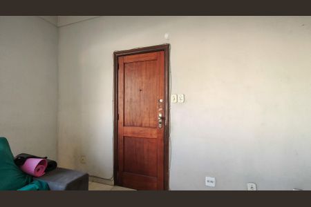 Apartamento à venda com 100m², 2 quartos e sem vagaEntrada
