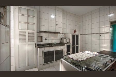 Apartamento à venda com 100m², 2 quartos e sem vagaCozinha