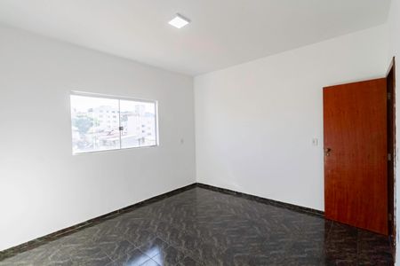 Casa à venda com 100m², 3 quartos e 1 vaga Casa à venda com 100m², 3 quartos e 1 vagaQuarto 1