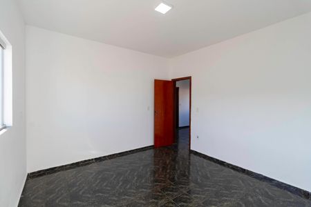 Quarto 1 de casa para alugar com 3 quartos, 100m² em Ressaca, Contagem