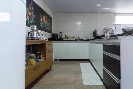 Apartamento à venda com 124m², 2 quartos e 1 vaga Apartamento à venda com 124m², 2 quartos e 1 vagaSala/Cozinha