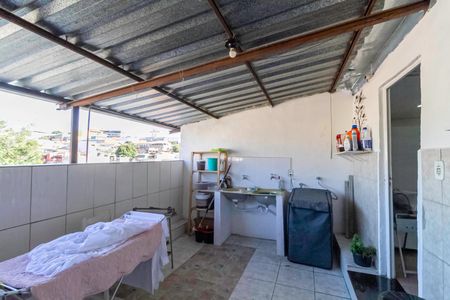 Apartamento à venda com 124m², 2 quartos e 1 vaga Apartamento à venda com 124m², 2 quartos e 1 vagaÁrea de serviço